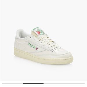 Women’s 7.5 Reebok Sneakers